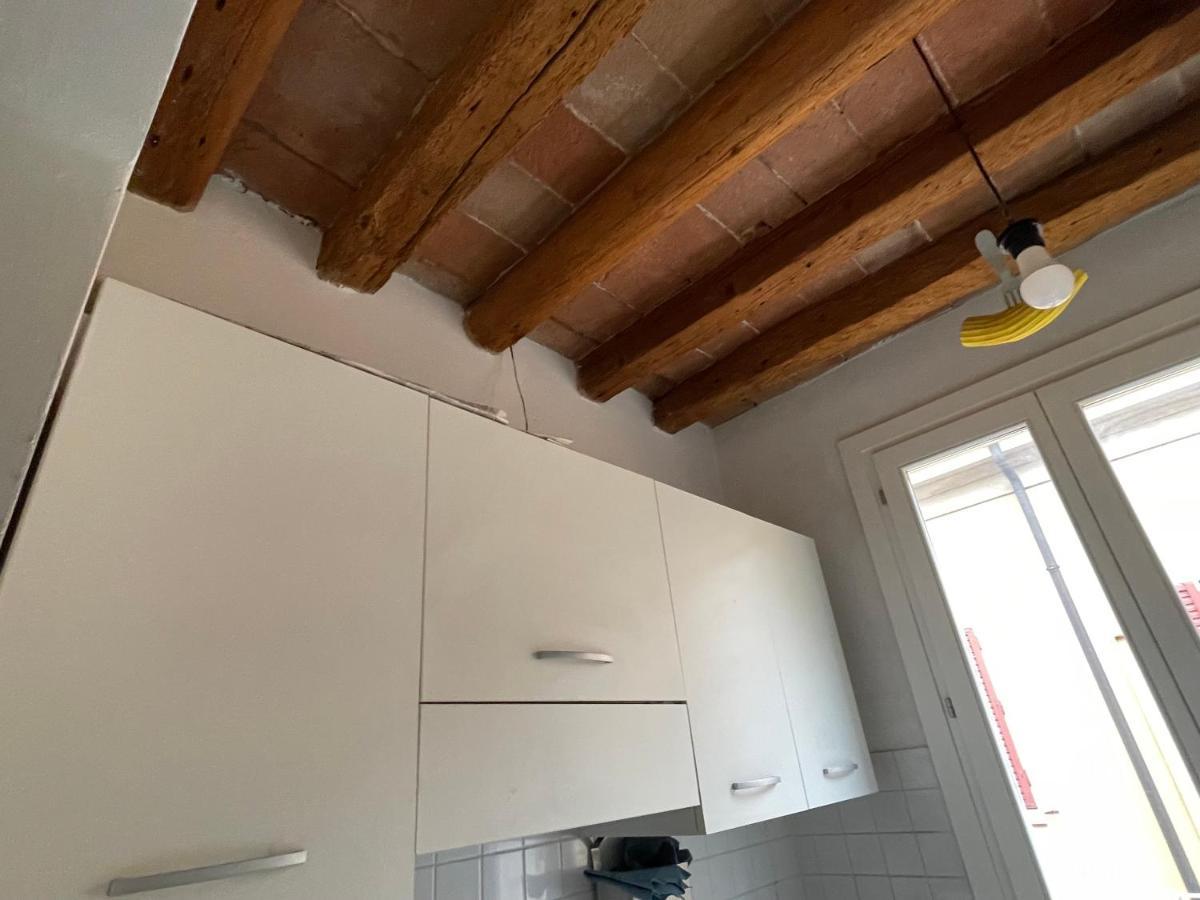 Maison Vert Appartamento In Centro Storico A Модена Екстериор снимка